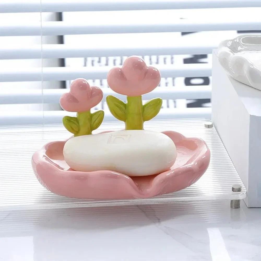 Floral Soap Box Flower Decor Bathroom Accessories Plastic Storage Soap Rack Portable Cut Flower Shape
