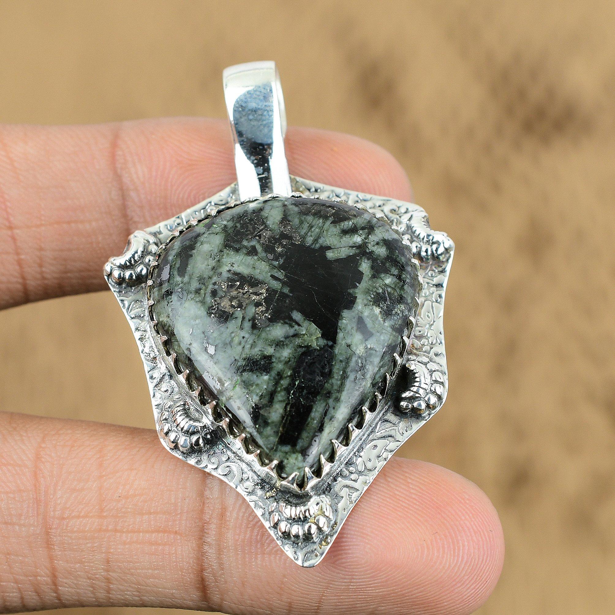 

Natural Green Rice Jasper Gemstone Pendant 925 Sterling Silver Jewelry For Women