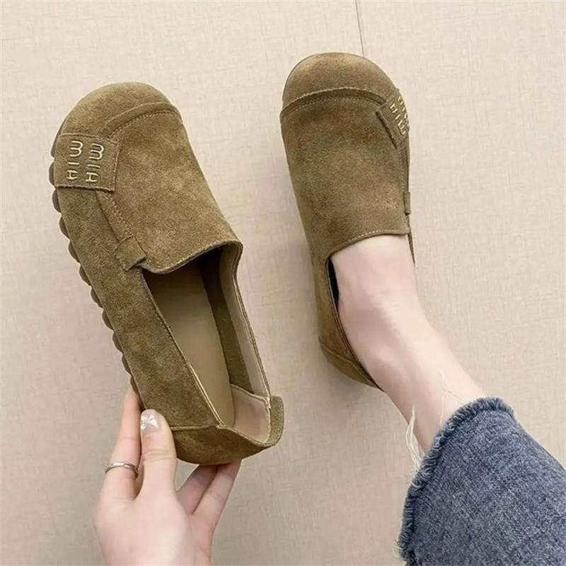 2025 spring new Doudou shoes single shoes soft sole breathable mother shoes flat non-slip casual versatile comfortable cloth shoes