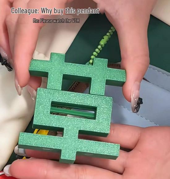 

Подвеска магнитная из морской травы: Креативный брелок и уникальный подарок для друзей