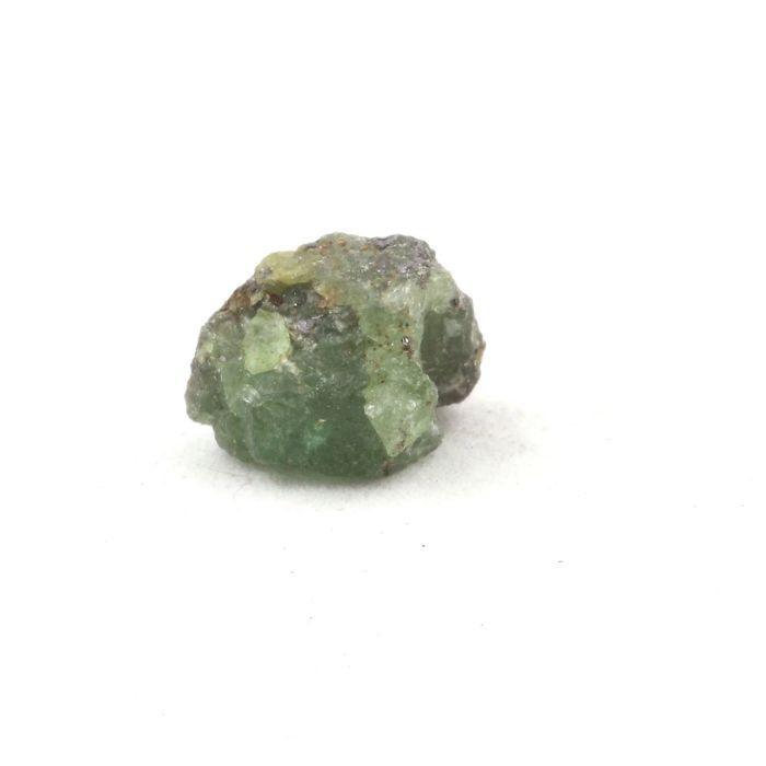 Pierres et Minéraux. Grenat Tsavorite. 3.385 ct. Manyara Region, Tanzanie.