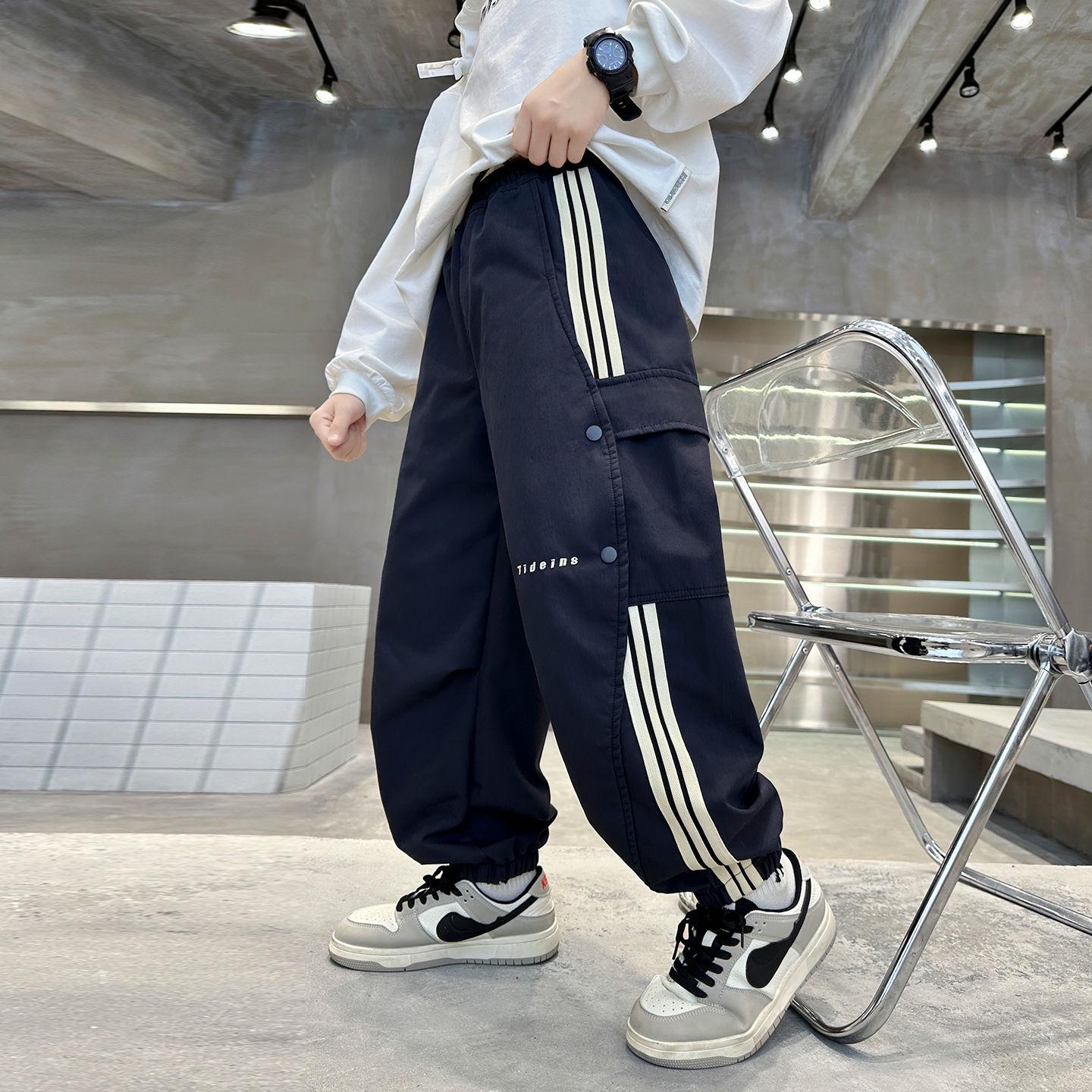 

Boys Casual Autumn & Spring 2025 Trousers - Versatile, Stylish, Loose-Fit Sports Fashion 180cm темно-синього кольору
