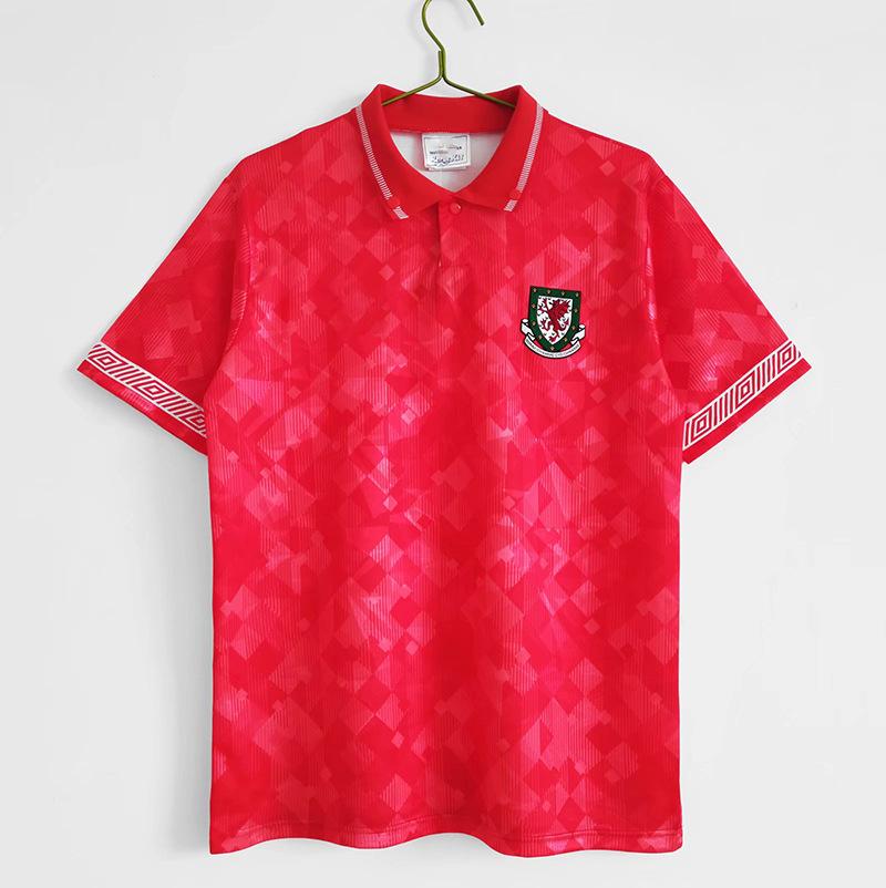 Alle Ligen AC Chelsea Fußballtrikot Argentinien Inter Mailand Brasilien Deutschland England Trikot Lieferung Retro-Trend