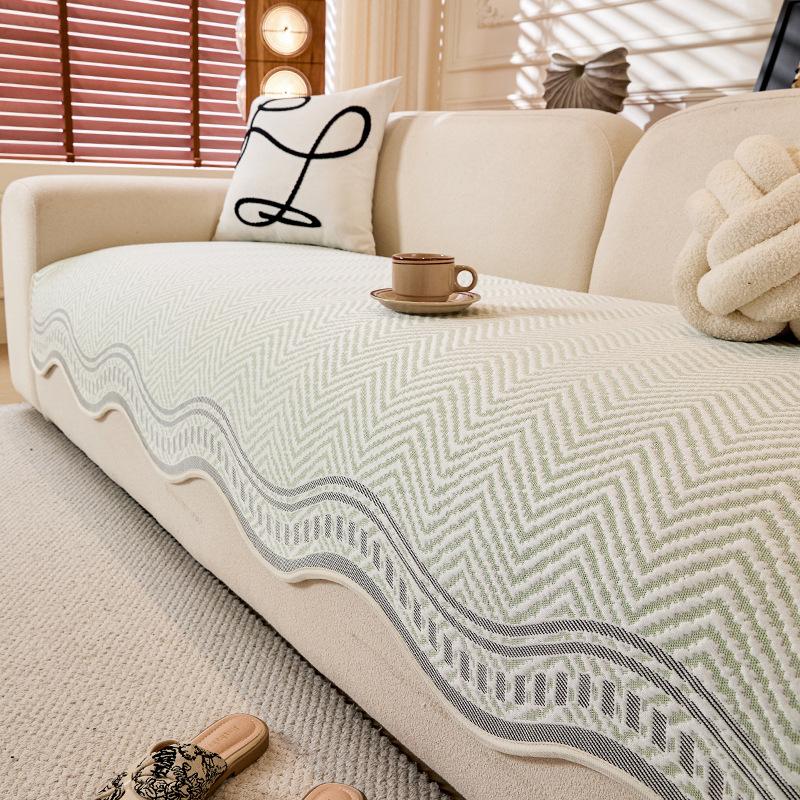 

New Four-Season Universal Sofa Cushion Special-Shaped Fabric Light Luxury High-End Sofa Seat Cushion Non-Slip And Dust-Proof Cover 70*70cm