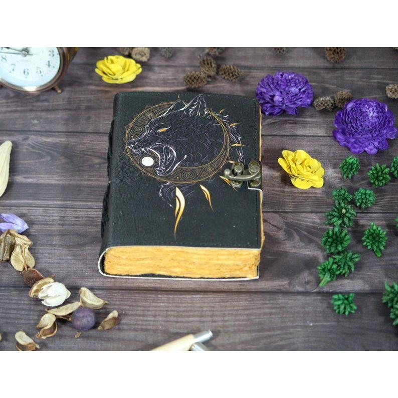 

Gothic Wolf Leather Journal: Handmade Writing Notebook, Spiritual Gift 7 x 5 in - 100 page