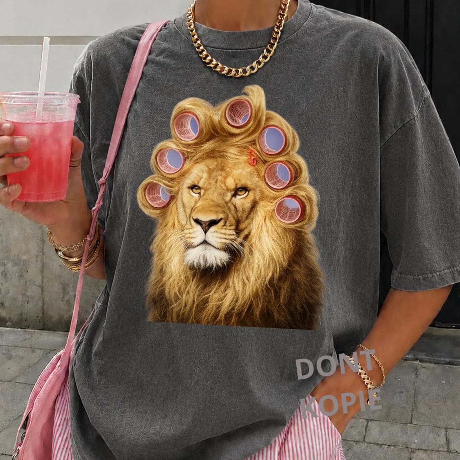 Comfort Colors Tiger T-Shirt, Vintage Distressed Tiger Shirt, Tiger Tee, Trendy Animal Shirt, Tiger Dad Shirt, Easy Tiger Tee, Vogue Shirt S