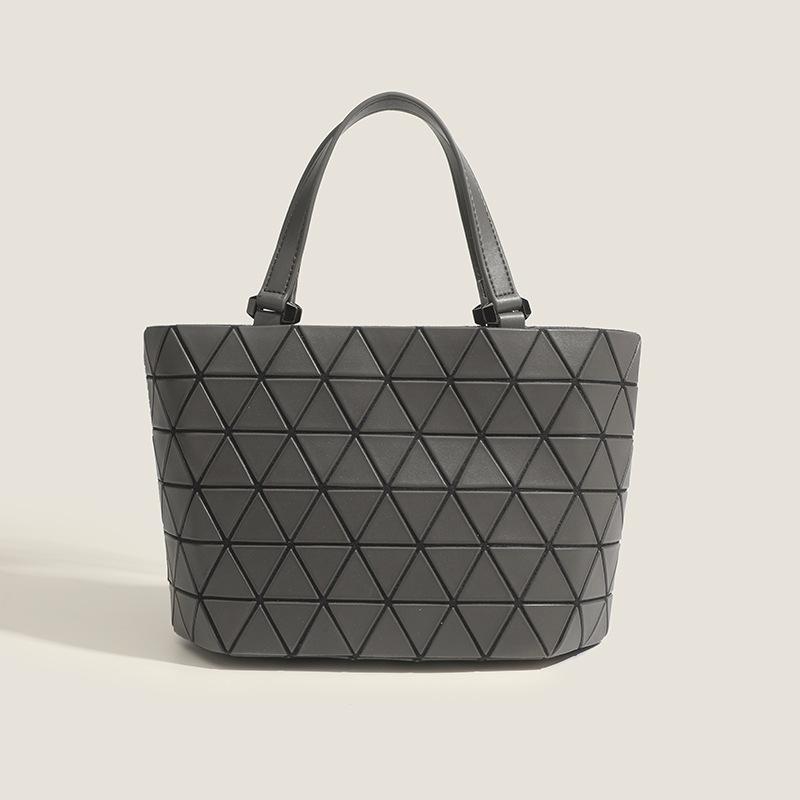 New Spring and Summer Fashion Handbag for Women's Handbag Bucket Bag Geometric Diamond Single Shoulder Crossbody Bag