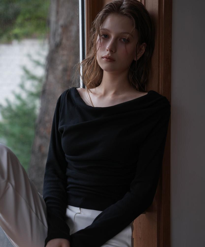 DEHEVE Drape Neck Long Sleeve [Black]