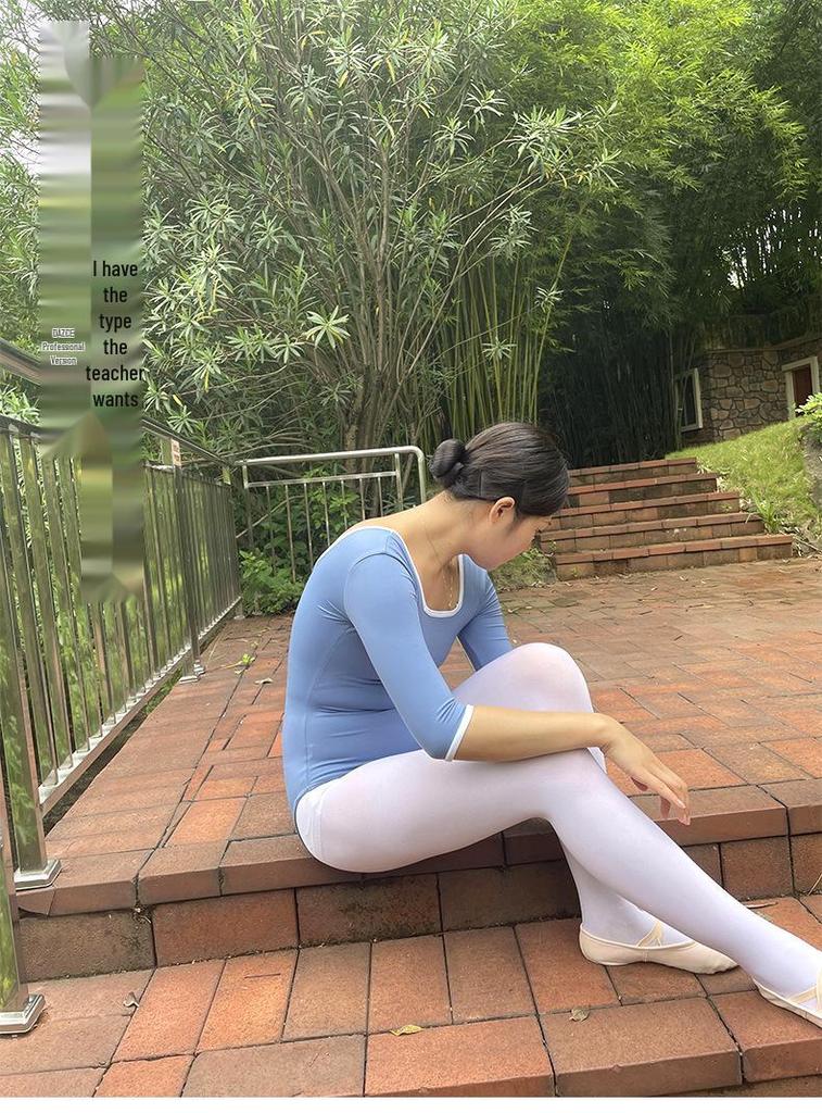 Expertly Crafted Ballet & Gymnastics Body-Shaping Leotard with Long Sleeves for Adult Training & Aerial Yoga