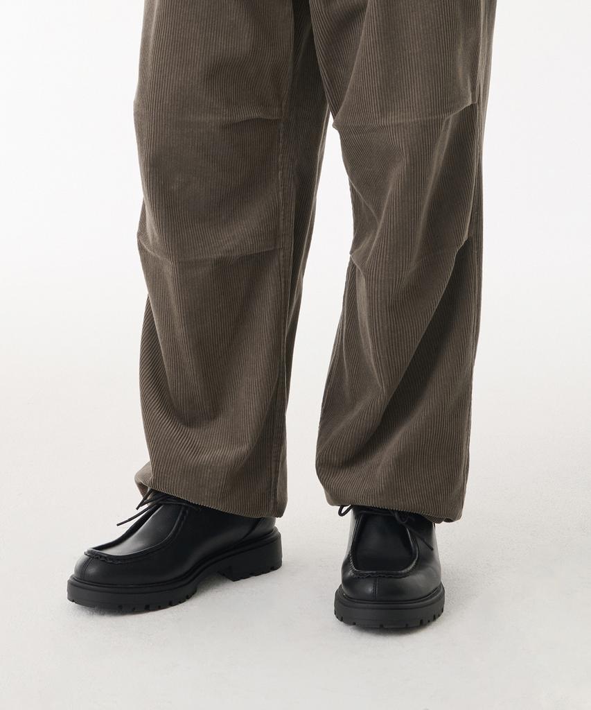 MUSINSA STANDARD Corduroy Parachute Pants [Taupe]