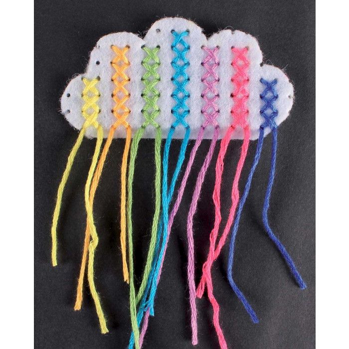 Feutrine perforée blanc Pour broderie 2 pièces