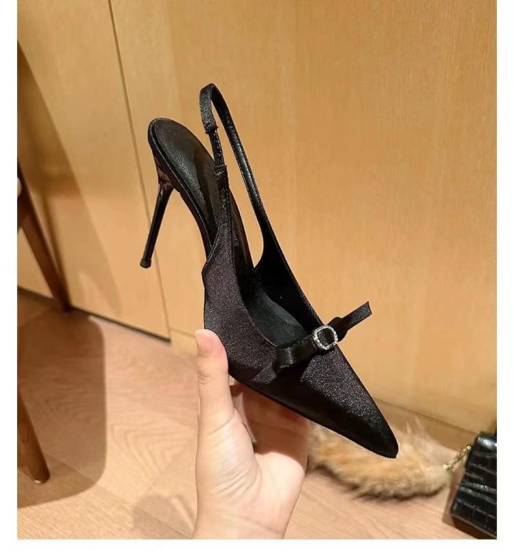 

Baotou sandals women s 2024 summer new high heels women s thin heels pointed bow empty French temperament single shoes 34