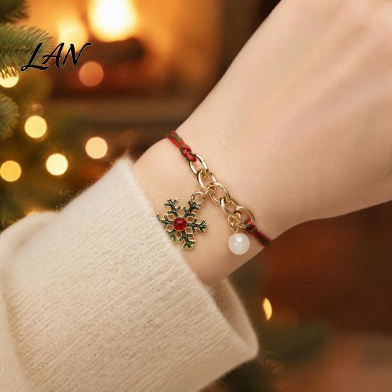 Christmas Party Favors Bracelets, Red Green String Bracelet, Adjustable Charm Bracelet Novelty Decorations with Glow in The Dark Bead for Women Girls
