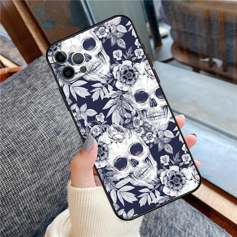 Gothic Fashion Skull Phone Case For iPhone 11 12 13 14 15 16 Pro Max 12 13 Mini X XR XS MAX 14 Plus Cover