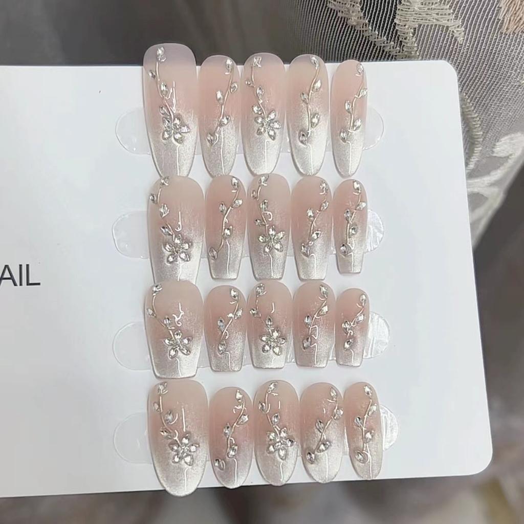 Pure Hand-made Phototherapy Wear Armor Tablets Cat's Eyes Silver Moonlight Galaxy. Wearing Armor Finished Products Reused Nail Art