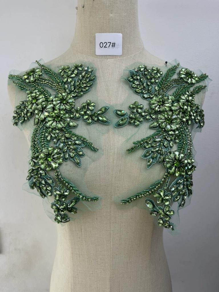 3D Blumige Strass-Applikation Perlenstickerei Zubehör Rose Fransen Miederbesatz Kristall Aufnähen Perlen Strass Rose Applikation