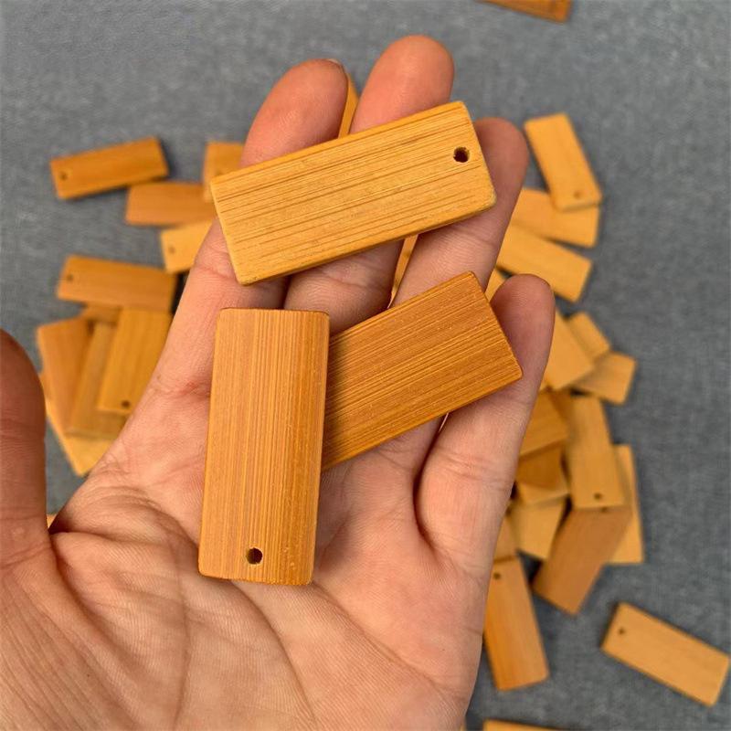 100Pcs 45X20mm Rectangle Tags Bamboo Tags for Keychain Rings, Bamboo Unfinished Wood Key Ring Tag