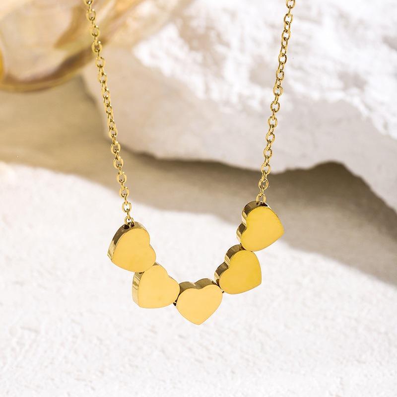 Ins Style Simple Heart Gold-Plated Titanium Steel Clavicle Necklace for Women
