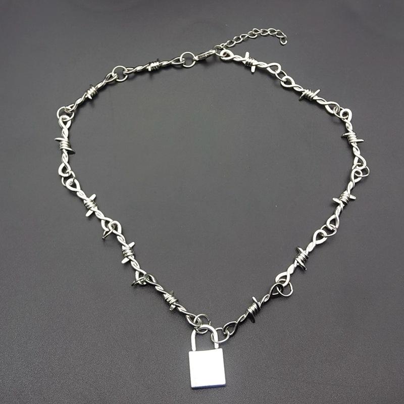 

Punk Gothic Thorns Barbed Wire Chain Necklace Vintage Choker Hip Hop Pendant Lock Necklace For Party Birthday Gift A1