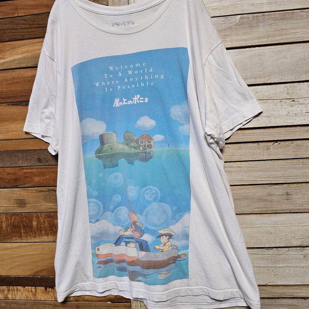 

[USED] Ponyo on the Cliff by the Sea T-shirt, anime, vintage, Ghibli movie, short sleeve, rare.