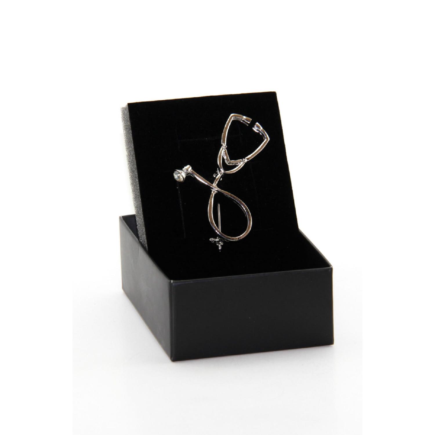 

Серебряная Брошь 142