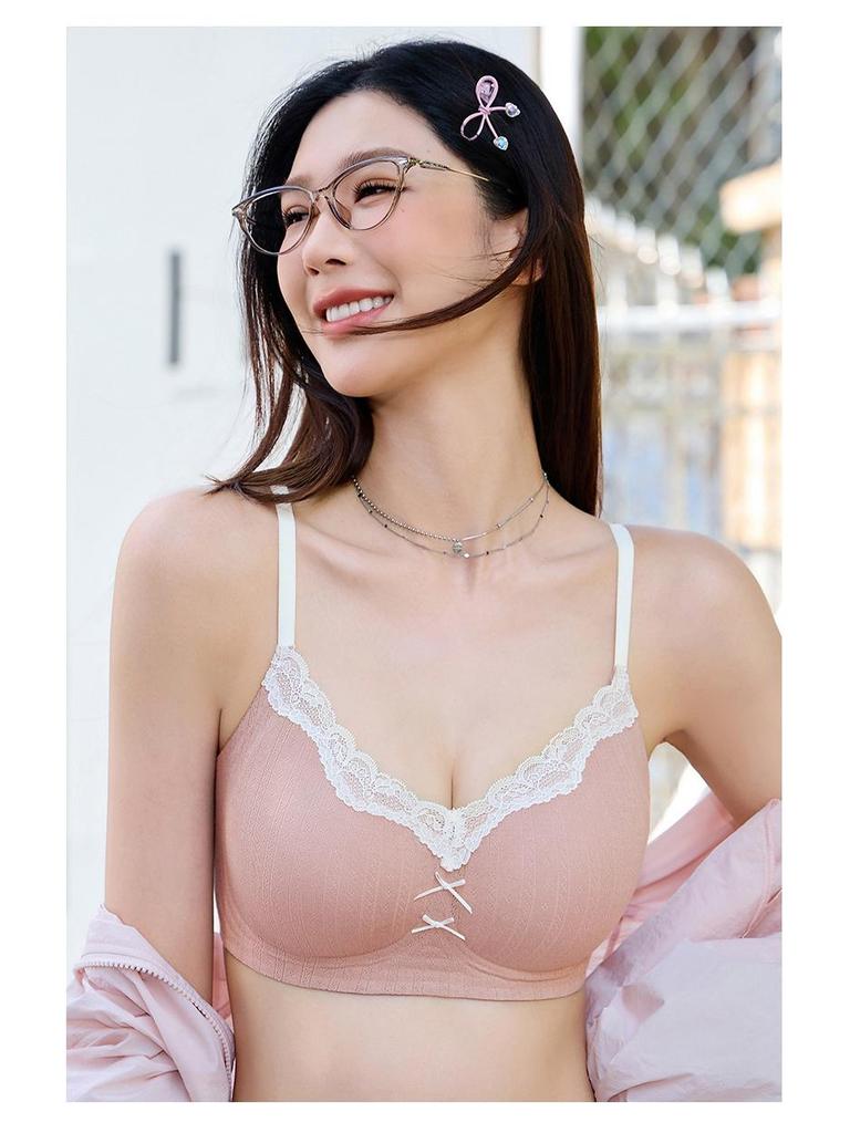 Wolkencreme Florale Lingerie Damen Bügelloser Push-Up BH mit sanfter Stütze und atmungsaktivem Design für kleine Brüste