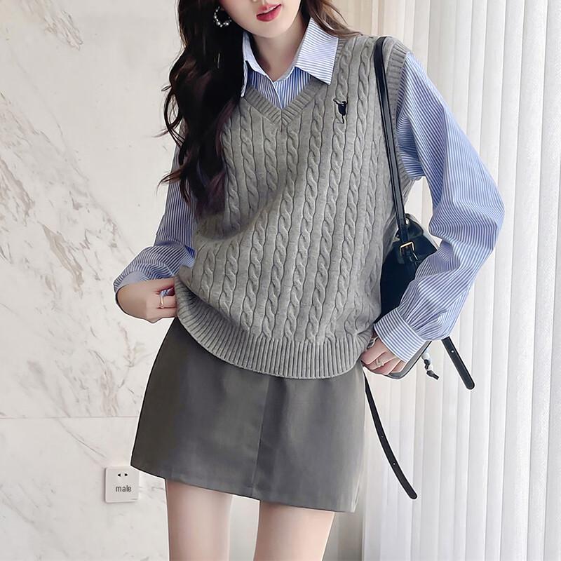 TonLion Women's Embroidered Cable Knit V-Neck Vest