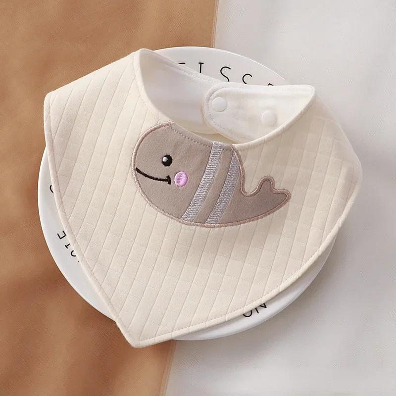 Triangle Cartoon Baby Bibs Soft Newborn Feeding Towel Cotton Cloths for Girls Boys Bandana Bib Newborn Saliva Towel Burp Cloths