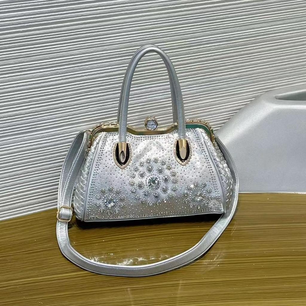 2025 New Handheld Diamond inlaid Woven Bag Trendy Single Shoulder Crossbody Bag