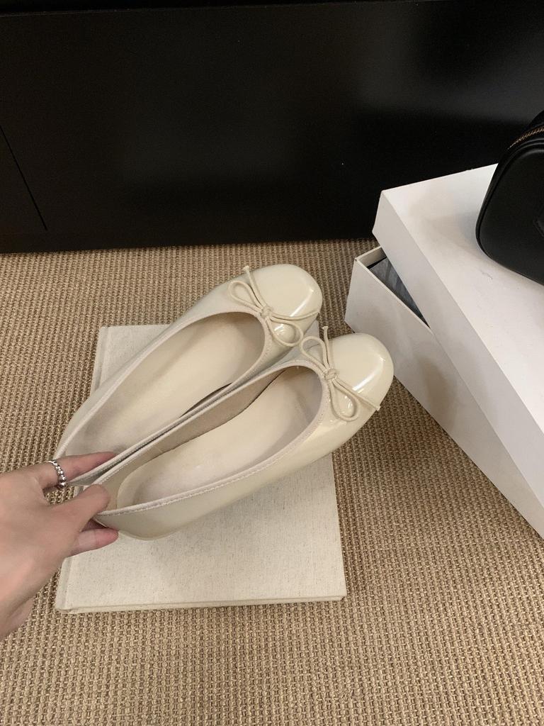 French bow shallow mouth single shoes women's shoes 2025 new spring and autumn retro gentle evening breeze flat beanie shoes