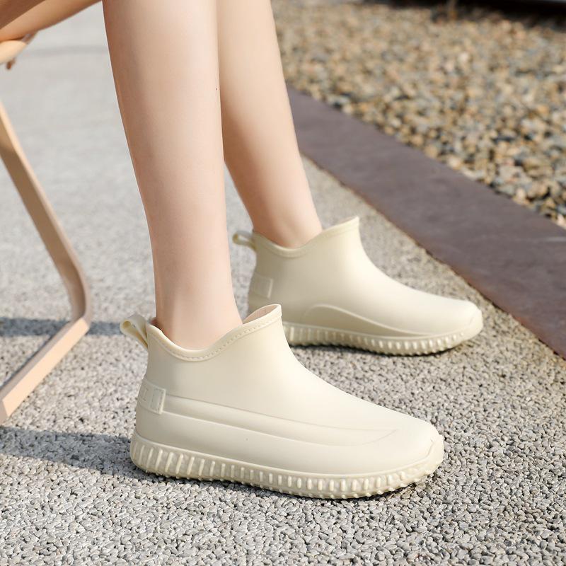 

Women s Japanese Style Waterproof Ankle Rain Boots - Non-Slip, Thick Sole, Fashionable, Wear-Resistant Rubber for Summer 38