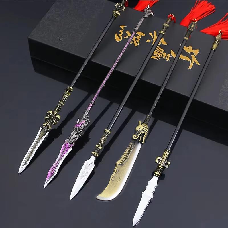 22cm Gold Spear Full Metal Lance Ancient Cold Weapon Model Ornament Toys for Men Boy Child Replica Miniatures With Fringe