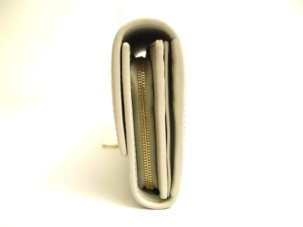 Authentic GUCCI Interlocking G Off White Leather Bifold Long Flap Wallet #706  Refurbished