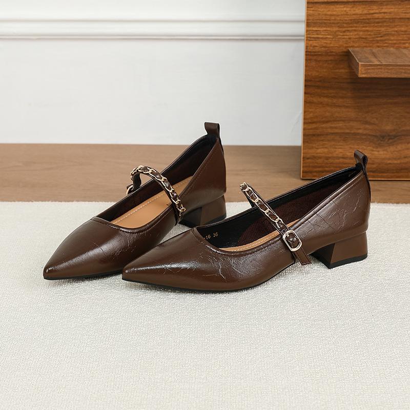Y303-16 Xiaoxiangfeng Chain Single Shoes Women's 2025 Autumn New Models with French Pointed Mary Jane Women's Shoes
