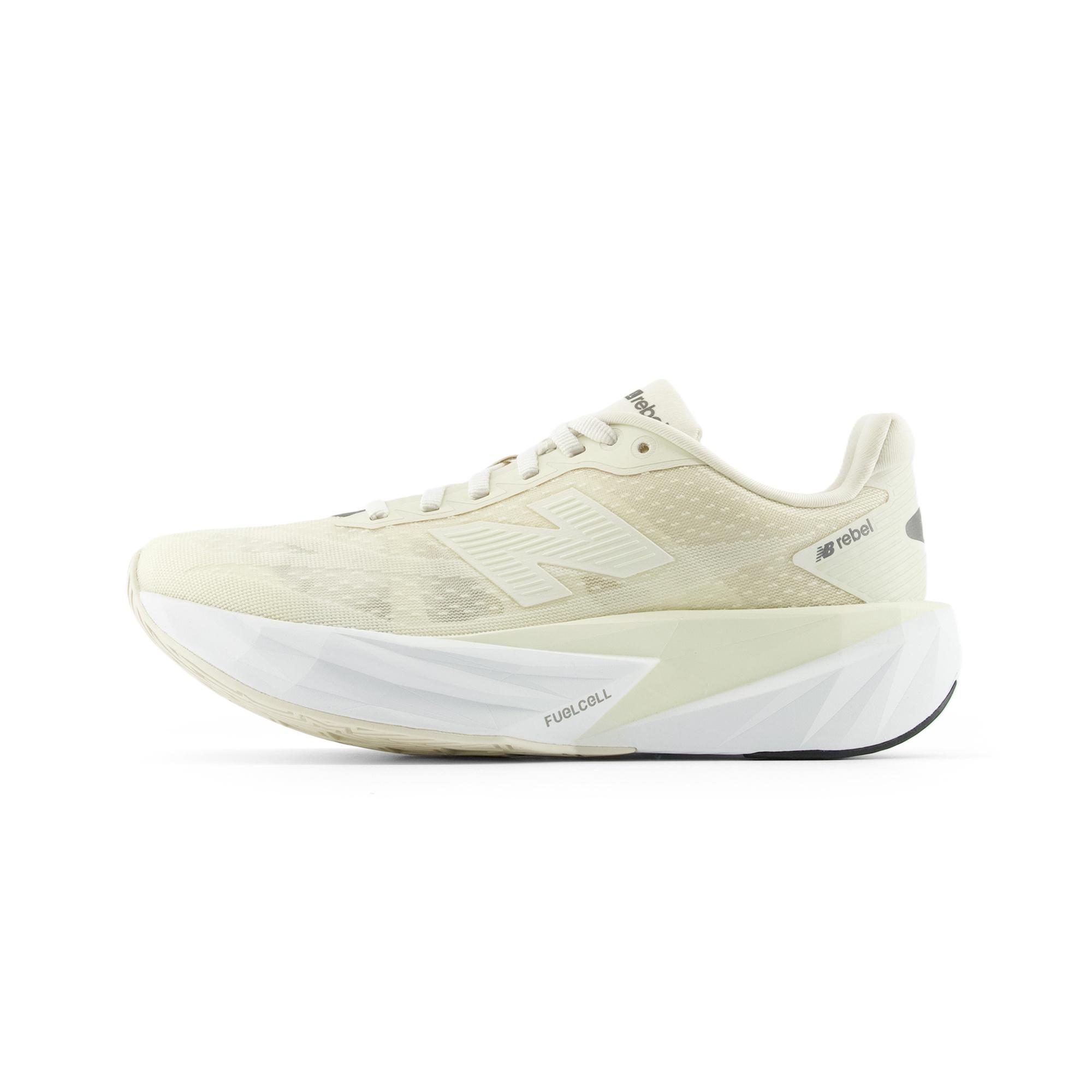 (WMNS) New Balance FuelCell Rebel v5 Angora Line Women s WFCX7ZF EU 36