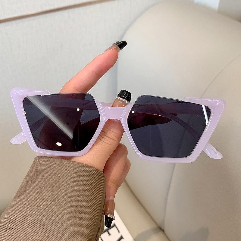 Vintage Brand Designer Irregular Sunglasses Women For Men Sun Glasses Luxury Trending Candy Gradient Eyeglasses Punk Pink Shades