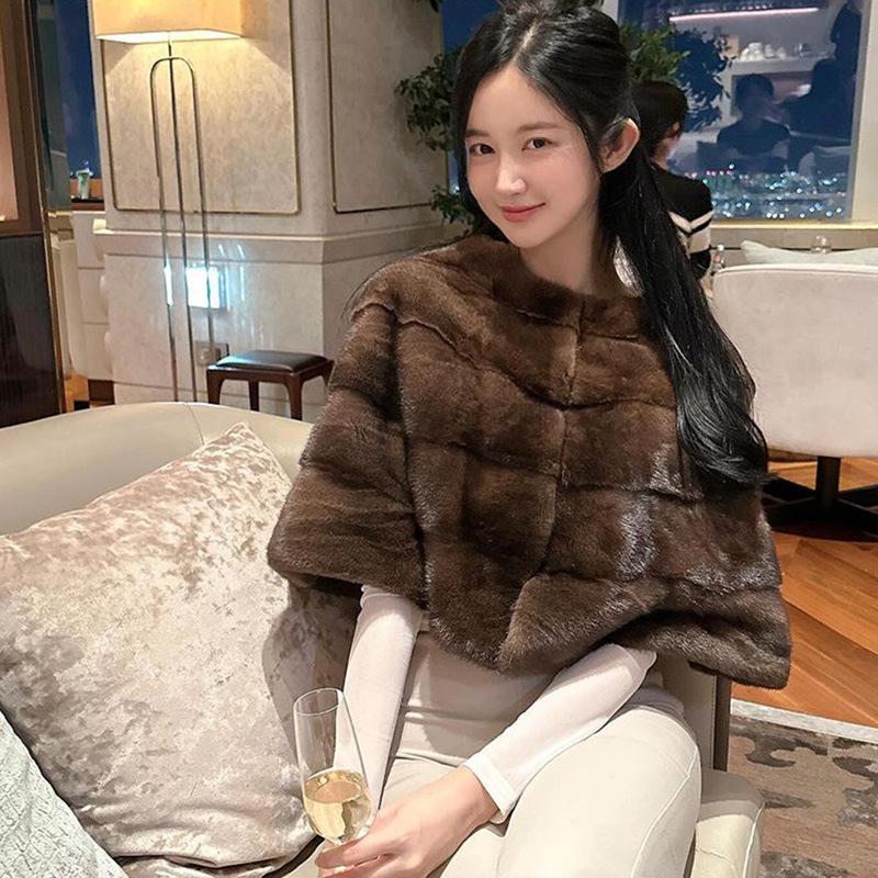 Eco-friendly Faux Mink Fur Capelet Shawl: Versatile Short Jacket for Qipao and Wedding Dress