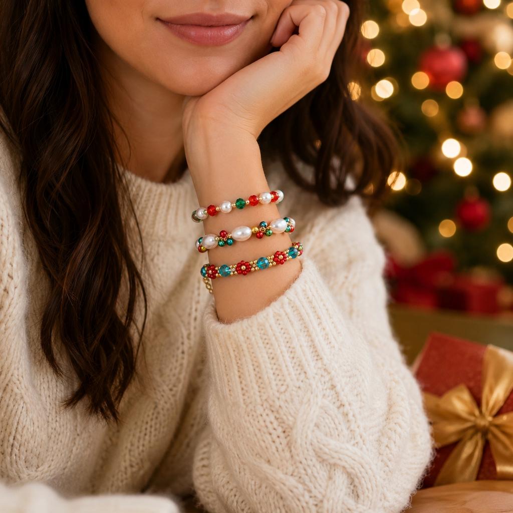 Christmas Beaded Bracelet Set for Women - Festive Jewelry for Holiday Party and Gift Giving