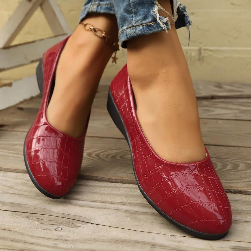 Large Size Casual Single Shoes Women's Spring New Wedge Heel Small Leather Shoes Women's TEUM Single Shoes Women