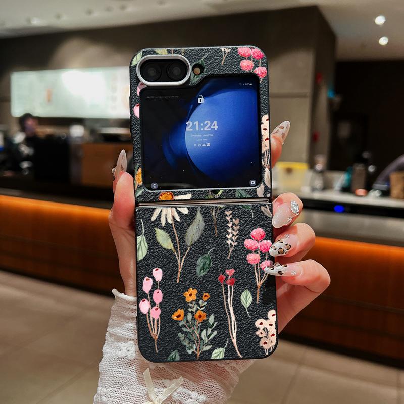 Flowers Pattern Luxury Leather Phone Case For Samsung Galaxy Z Flip 6 5 4 3 5G Shockproof Folding Soft Cover For Samsung Z Flip4