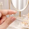 1 Pair Clip Earrings for Women, Simple Round Faux Pearl Earrings, Non Pierced Ear Clips for Dating Banquet Dance