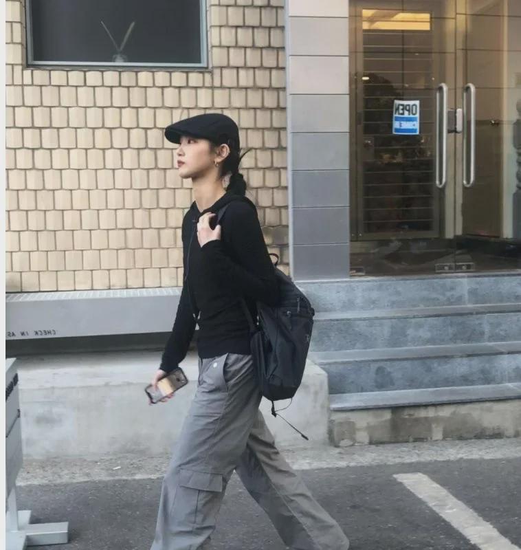 2024 Women's Small Head Beret with Large Brim - Reversible Summer Hat, Size 48XS