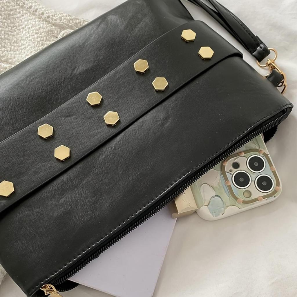 1 st Damkuvertväska, Enfärgad Kuvertväska med Nitinlägg, Dragkedjestängning, Fodrad Lämplig för Arbete, Pendling, Dejt, Fest