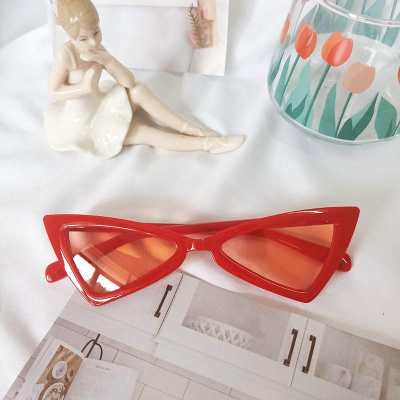 Sexy Cat Eye Triangle Sunglasses Retro Female UV400 Sun Glasses Streetwear Fashion Trendy Eyewear