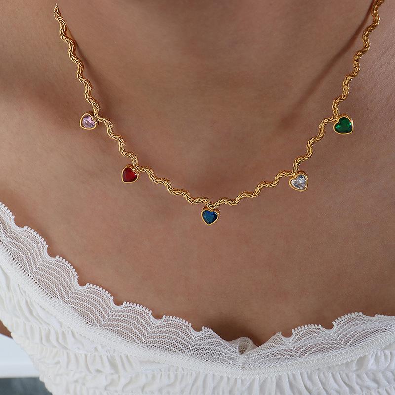 1 Pc Fashion Versatile Colorful Zirconia Love Shape Color Clashing Geometric Irregular Shape Necklace Collarbone Necklace Female