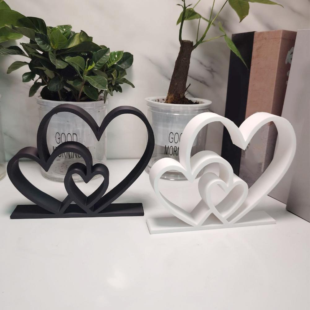 Modern Minimalist Love Heart Statue Art Sculpture Home Decor Ornament for Desk Bookshelf Decoration Valentine’s Gift