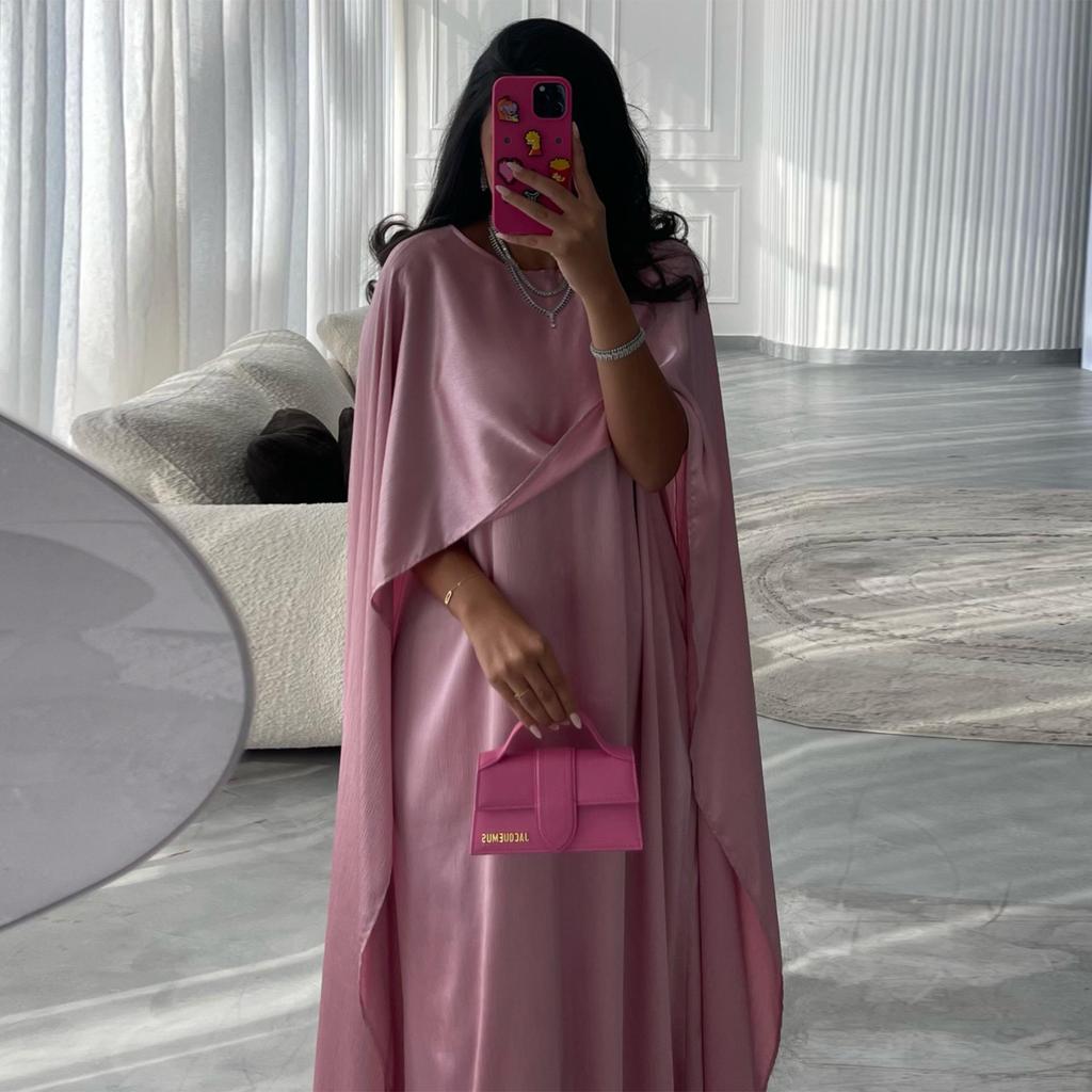 Satin Moderne Mode Abaya: MQ108 Langes Bescheidenes Kleid mit Überweiten Ärmeln