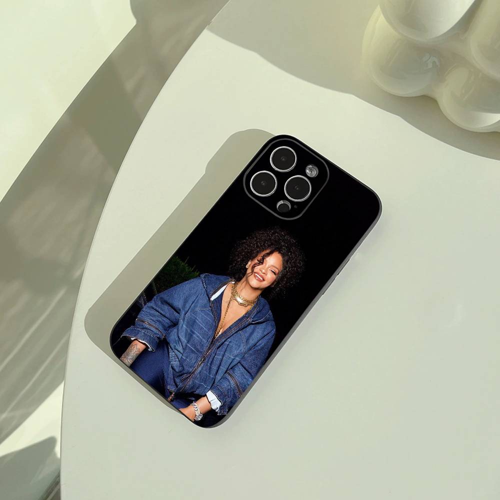 music -legend-Rihanna Phone Case For iPhone 17,16,15,14,13,12,11 Pro Max,16/15/14Plus,XS Soft Black Cover