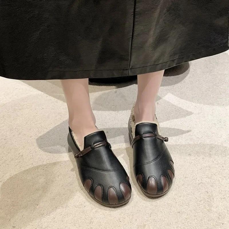 

Женская широкая серия теплых ботинок Женские туфли на плоской подошве с мягкой подошвой Классические туфли для женщин Зимний новый стиль 36