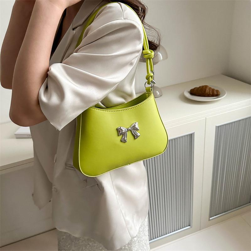 2024 New Style Women's Handbag Street Fashion Chain Crossbody Bag With Butterfly Knot Unique Personality Shoulder Bag